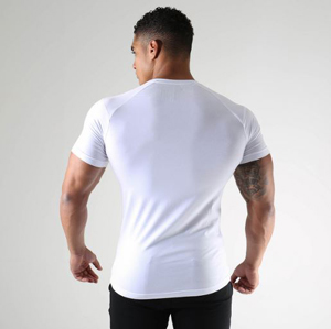 Gymshark-Size-Guide-Mens-Tops-Model-Back